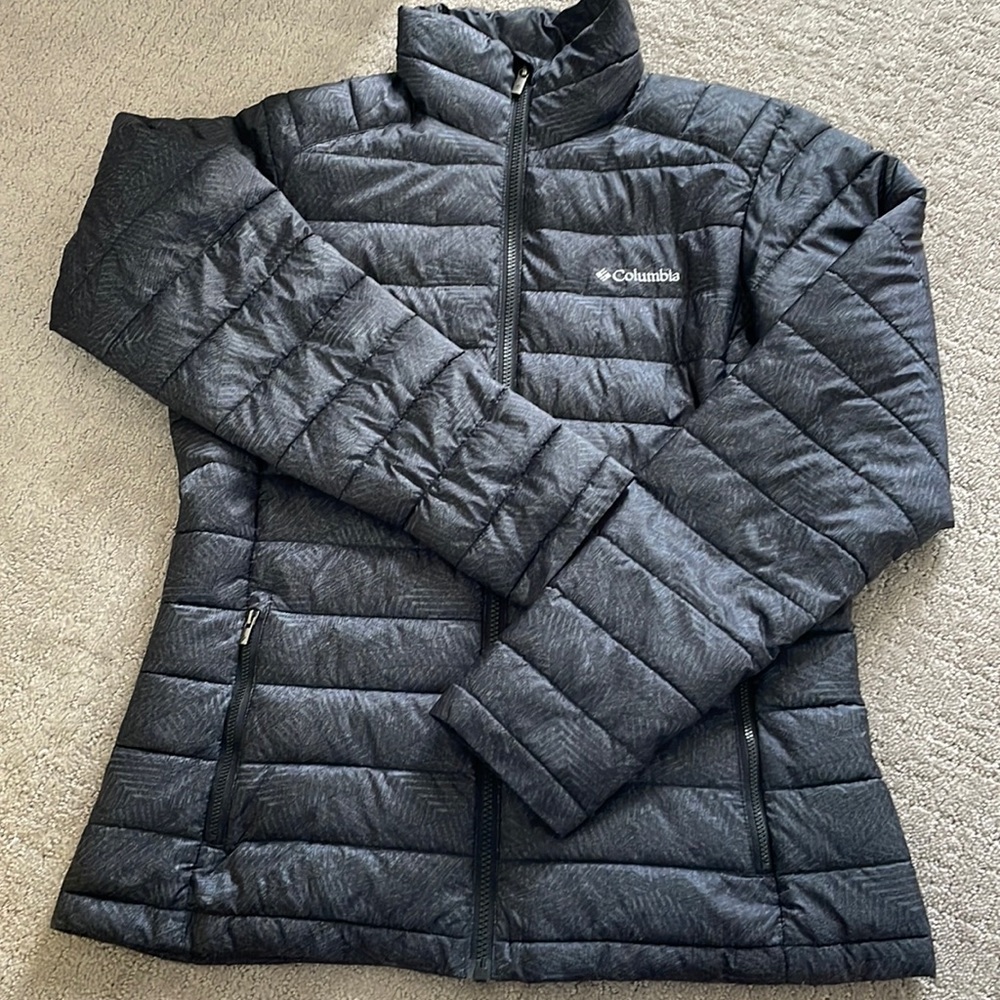 Columbia packable down jacket